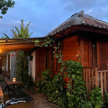 Appartement Ayolah Surf House &Surf Camp