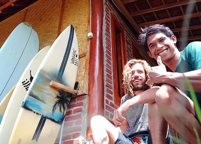 ホームステイ Ayolah Surf House And Surf Camp