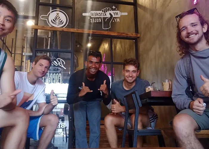 ホームステイ Ayolah Surf House And Surf Camp