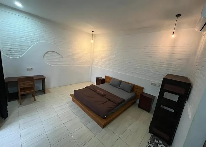 ホームステイ Ayolah Surf House And Surf Camp